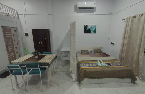 Lakhimpur Apartment | Lakhimpur Central Homestay - Unmarried couples not allowed