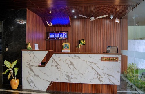 Mayiladuthurai Hotel | Lakshmi Residency and Mini Hall