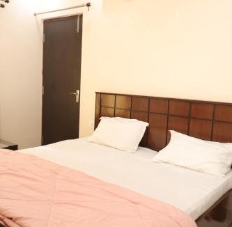 Allahabad Apartment | Lalit Villa Luxury Apartments - 3BHK - II