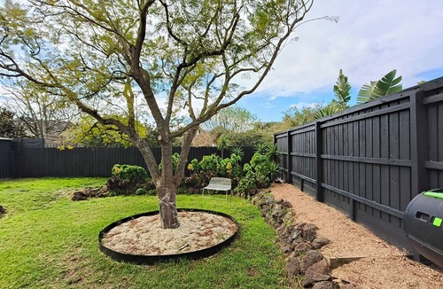 Beaumaris House | Large Bayside home. By the beach, shops, transport, golf, tennis and schools