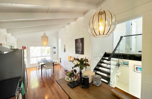 Suffolk Park House | Large Modern 2 Story Home with Byron Charm & 4 Beds