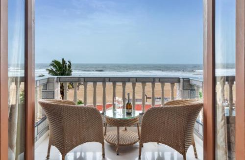 Baga Resort | Larios Beach Holidays