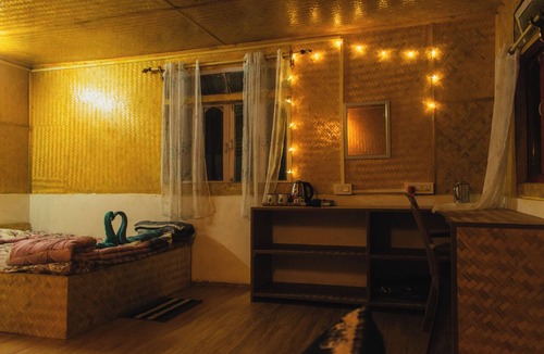 Turuk Hotel | Latpanchar The Hornbill View Cottages