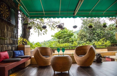 Lavasa Apartment | Lavasa's luxurious deck apartment