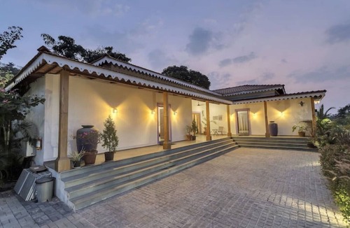 Candolim Villa | Lavender Villa by BasilStays