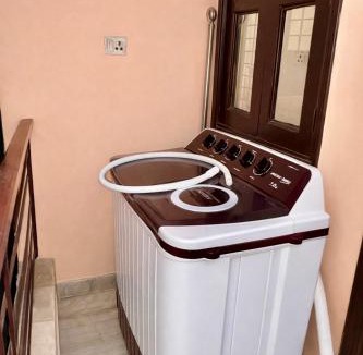 New Delhi Apartment | Le Comfort