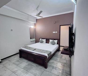 Teynampet Hotel | Le Grace Annasalai