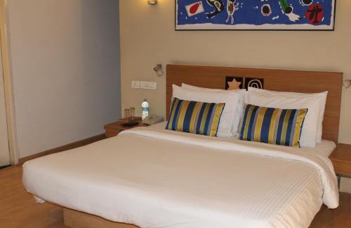 South Tukoganj Hotel | Lemon Tree Hotel, Indore