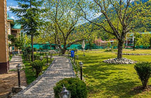 Pahalgam Hotel | Lidder view Resort - Best River side resort