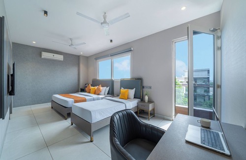 Greater Noida Hotel | Lime Tree Hotel & Stays Greater Noida Nearby India Expo Centre & Mart
