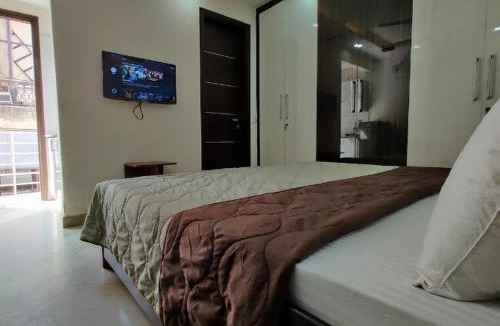 Calangute Hotel | Living lodge hotel