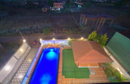 Lonavala Villa | ll EMPYREAN STAY ll MYSTICAL STONE ll AC ll PRIATE POOL ll