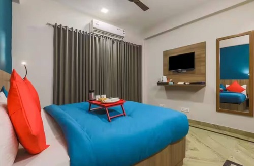 Gurugram Bed & Breakfast | Loginn Stays #3