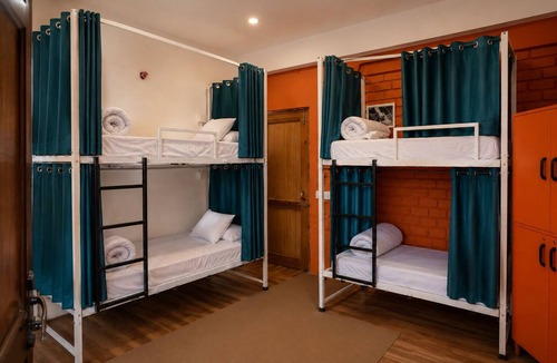 Bhagsu Nag Hostel | Loopin Mcleodganj