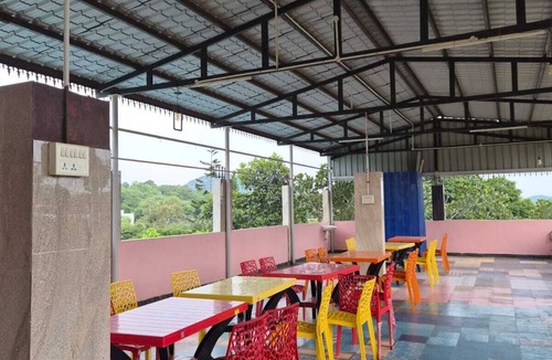 Yelagiri House | Lovely 7-bedroom building with AC in enjoyable Yelagiri