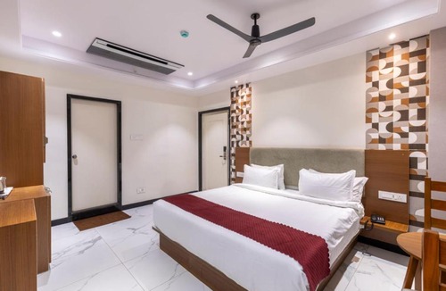 Visakhapatnam Hotel | Lumis Beach Hotel