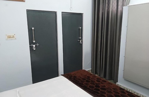 Mathura House | Luthra Niwas