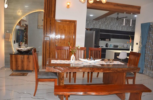 Mysore Villa | Luxurious 5 BHK AC Villa