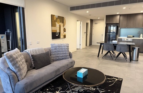 Lidcombe Condo | Luxurious Accor Stadium View @ Sydney Olympic Park