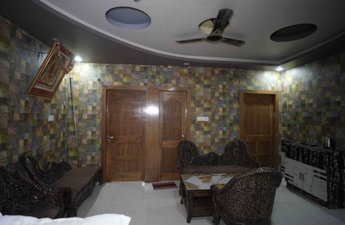 Varanasi Apartment | Luxurious hotel or apartment in Varanasi city Near ghat Central Varanasi kashi