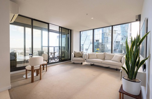 Melbourne Central Business District Apartment | Luxury Apartment Melbourne CBD