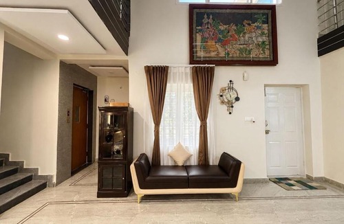 Shaikpet Villa | Luxury family stays