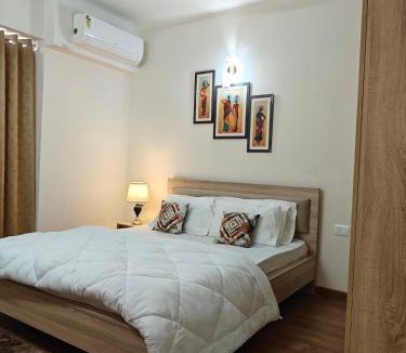 Jaypee Greens Apartment | Luxury Suites Pari Chowk Expo Mart Jaypee Greens