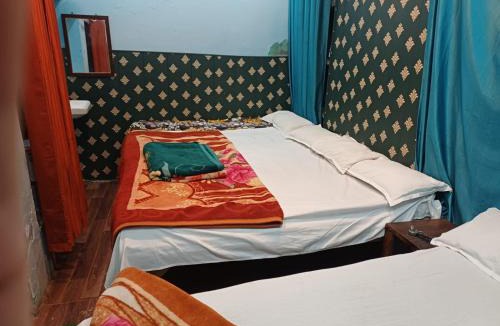 Varanasi House | Maa Tara AC Home Stay