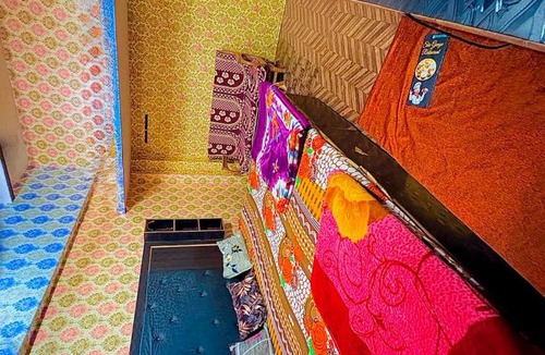 Varanasi House | Maa Vaishno Guest House