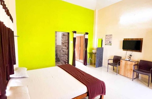 Wai Hotel | Madhura Agro Tourism
