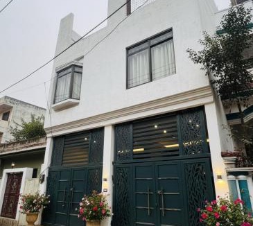 Allahabad House | Mahakumbh Stays dormetry