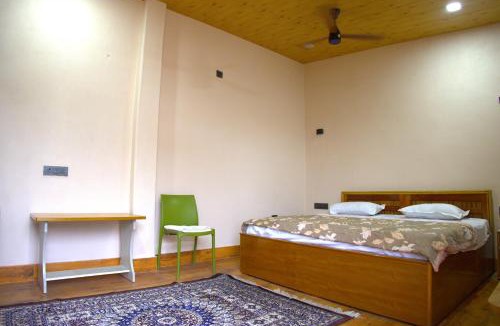 Khatima Hotel | MAHARANI Hotel