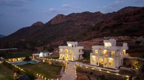 Nimbahera Villa | Mandovar Mountain Valley Retreat Pet-friendly Suite In a Private Estate with Shared Pool, Garden, Restaurant & Hill Views