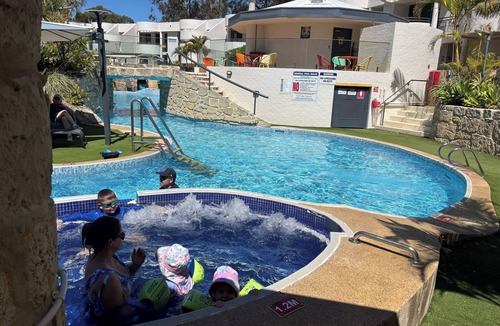 Silver Sands Apartment | Mandurah Silver Sands Family Holiday Resort 55 minutes from Perth