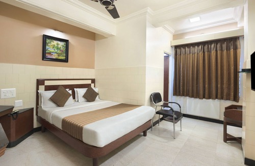 Mysore Hotel | Mannars Yatrinivas Lodge