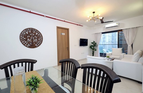 Vile Parle Apartment | Mantique 3 Bedroom apartment in andheri
