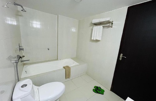 Latachapli Hotel | Marineview Hotel Kuakata