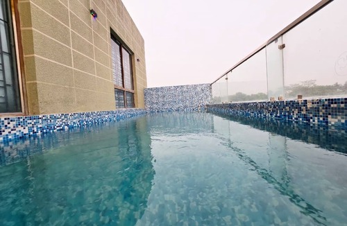 Rajarhat Villa | MeerahMahal Entire Luxurious Aqua Villa