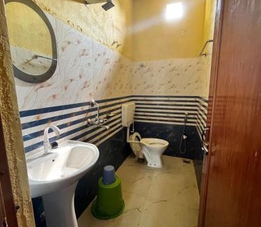 Siliguri Hotel | Meeraj Residency