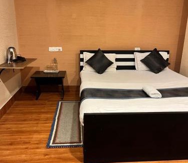 Siliguri Hotel | Meeraj Residency
