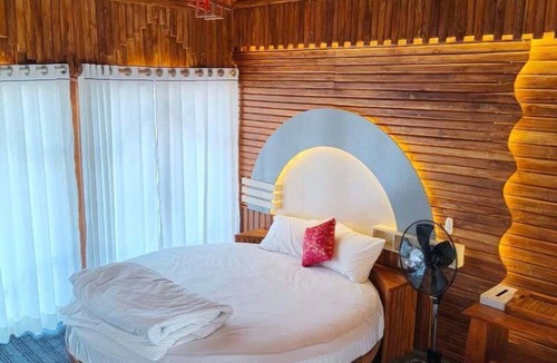 Rangamati Hill District Hotel | Meghsomudro Eco Resort Sajek