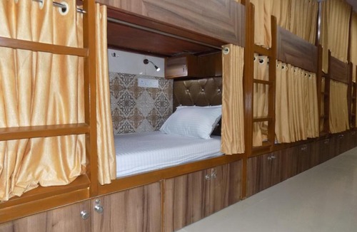 Sakinaka Hostel | Metro Inn Dormitory