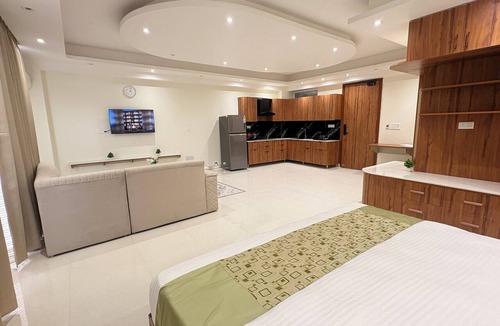 IMT Manesar Hotel | MIKADO PALACE
