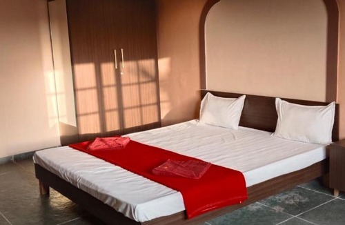 Koregaon Resort | Minakshi Resort