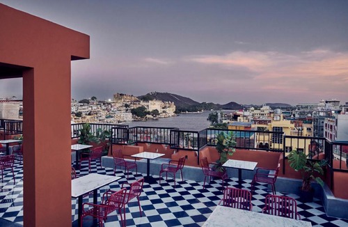Lake Swaroop Sagar Hotel | Minimalist - Lake Pichola Edit