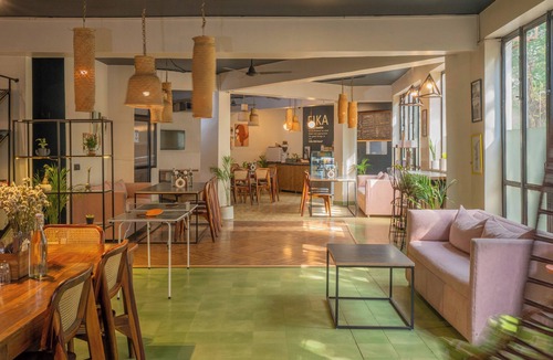 Hauz Khas Village Hotel | Minimalist One Hauz Khas VIllage