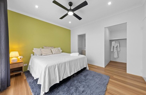 Piara Waters House | Modern 4-bedroom home with comfort and stylish