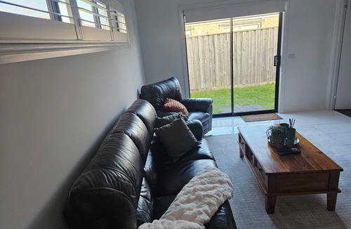 Pakenham House | Modern Family Home in a Quiet, Convenient Locations in Pakenham