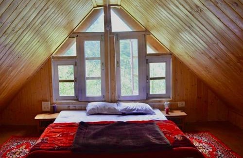 Jibhi House | Moksh Jibhi Retreat