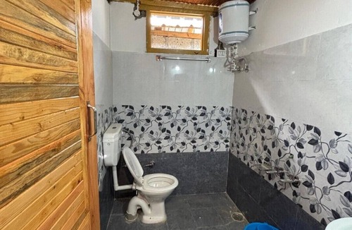 Kasol Cottage | Moksha Cafe & Cottages: Your peaceful escape with stunning Kasol views!" 3